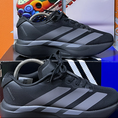 Lightweight Performance Running Shoes – Breathable Mesh & Cushioned Sole